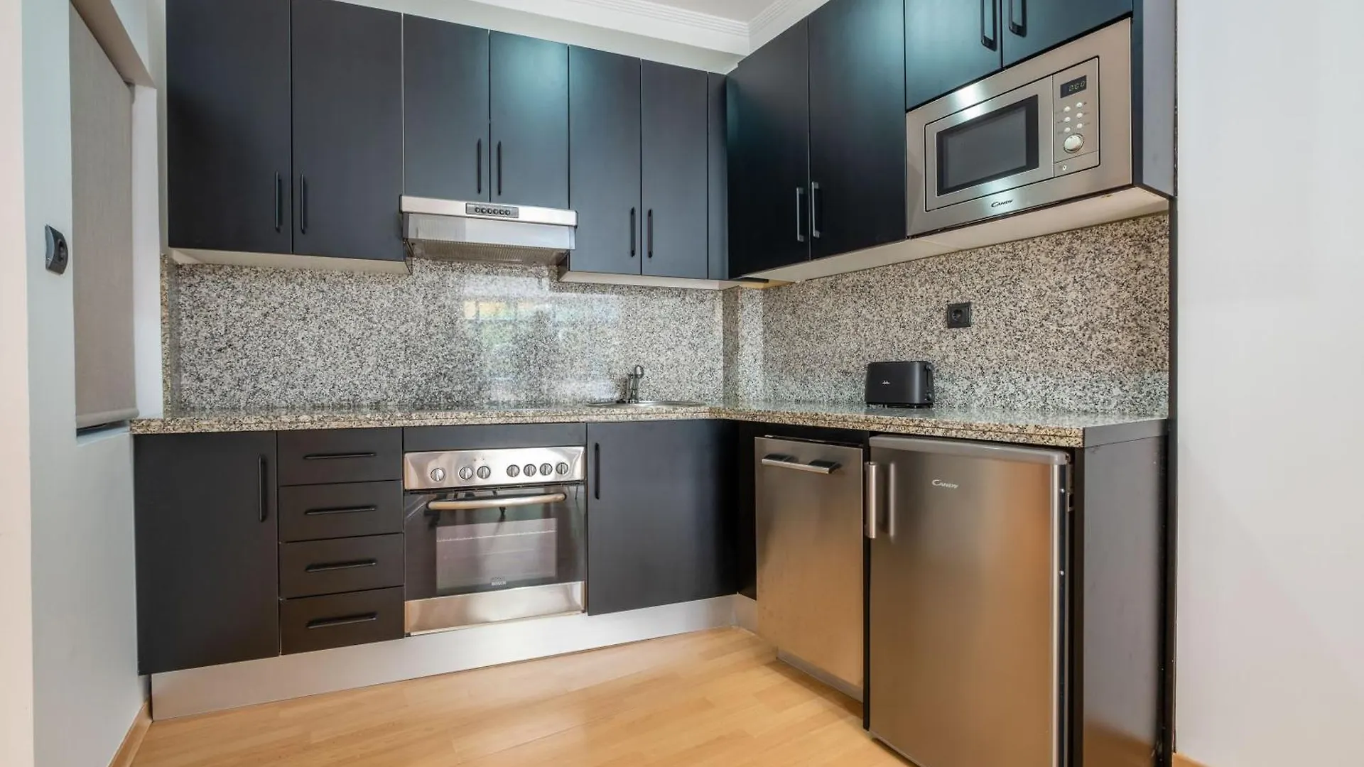 Top2Stay Thyssen Málaga Apartamento